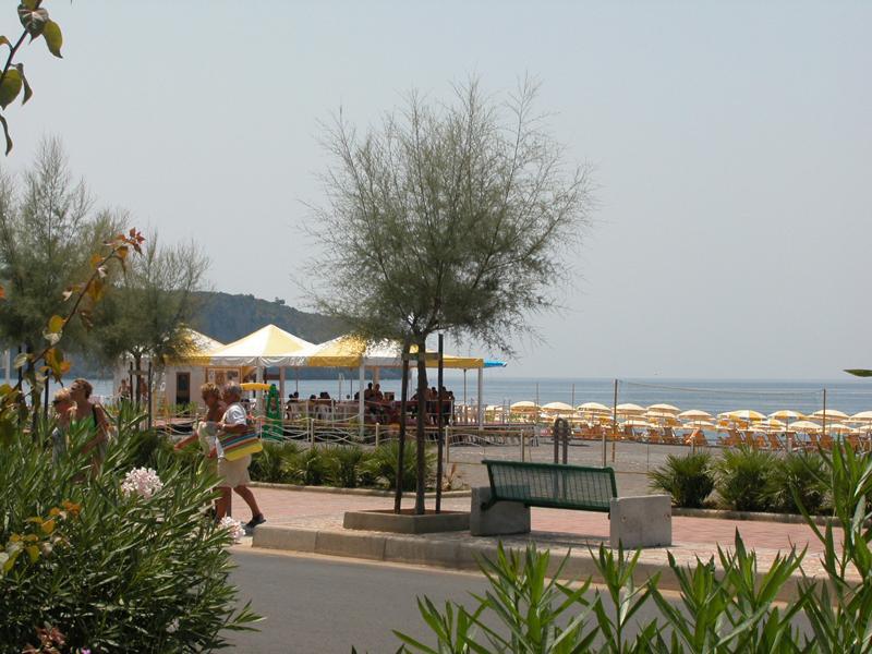 Hotel Germania Praia a Mare Dış mekan fotoğraf